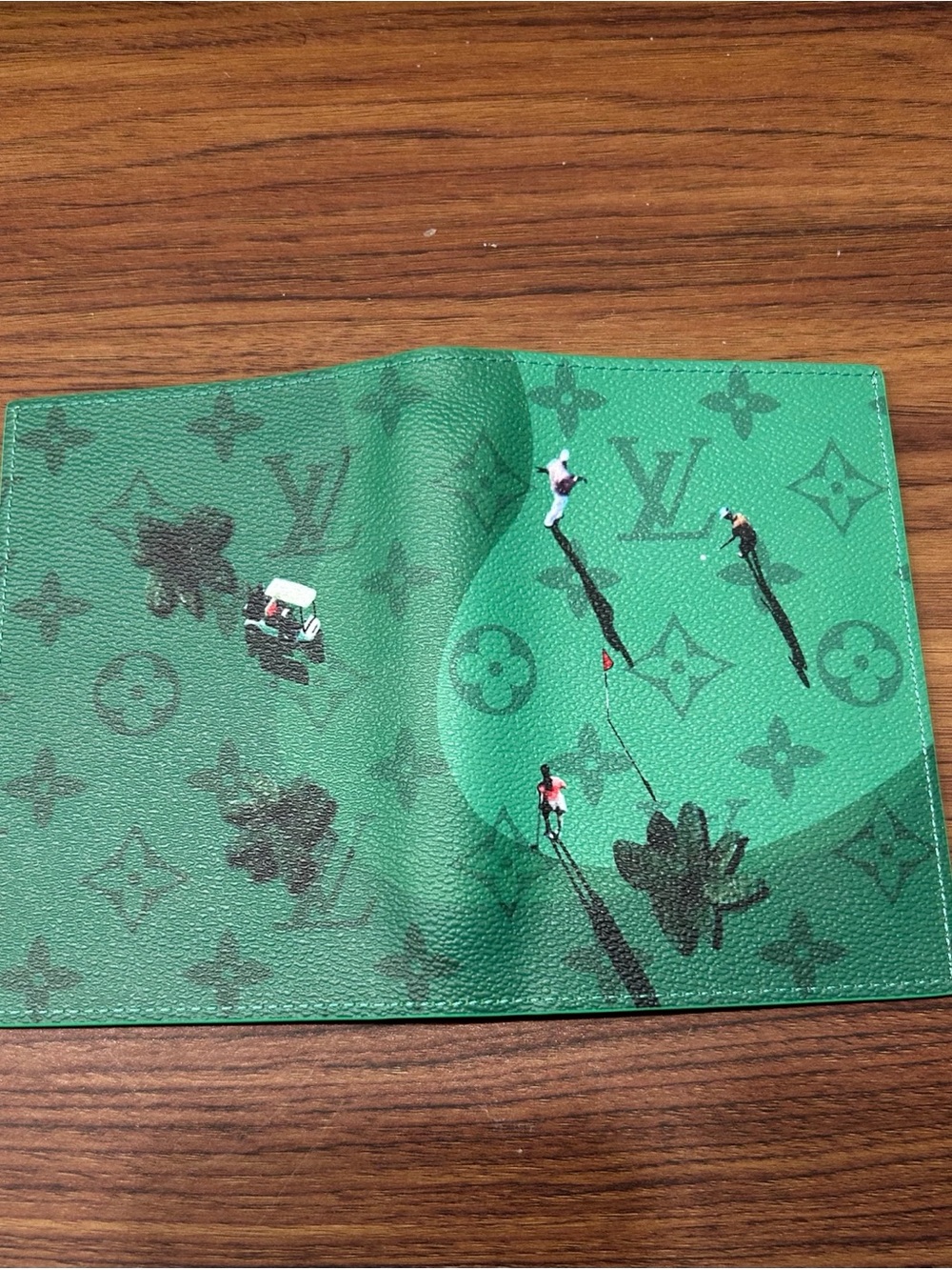 Louis Vuitton Golf Green Passport Holder - Picture 3 of 4